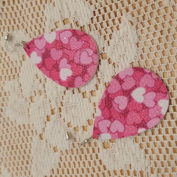 Valentine's Day Hearts Dangle Teardrop Earrings Pink Red 3 Inch Drop New - Picture 6 of 8